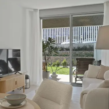 Sale of ground floor apartment in Elviria