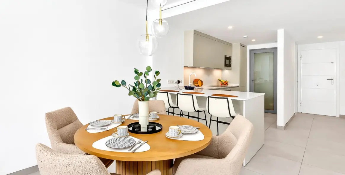 Продажа апартаментов на первом этаже в Elviria 8