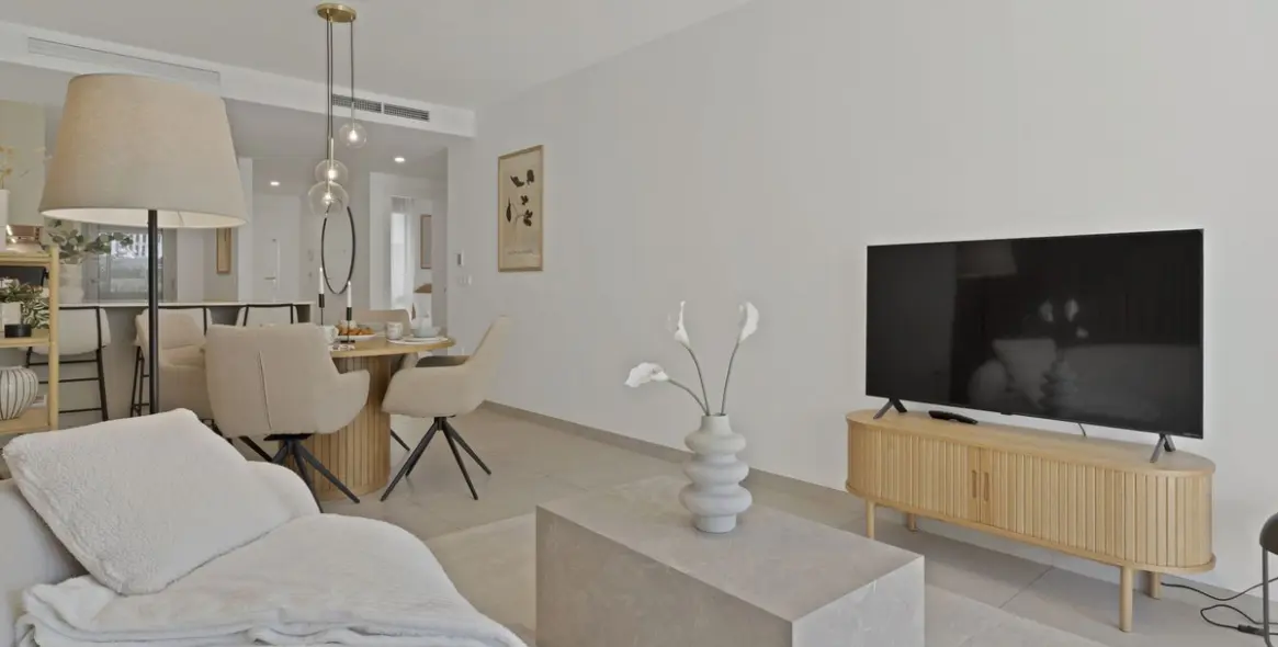 Продажа апартаментов на первом этаже в Elviria 15