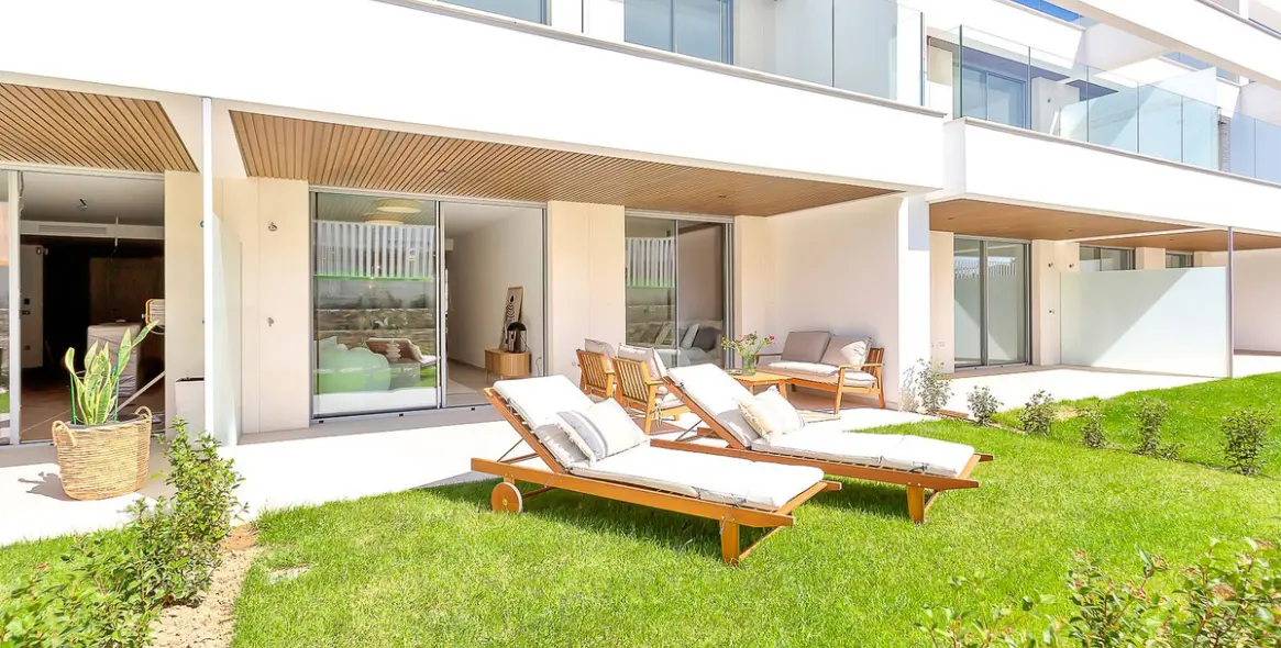 Продажа апартаментов на первом этаже в Elviria 28