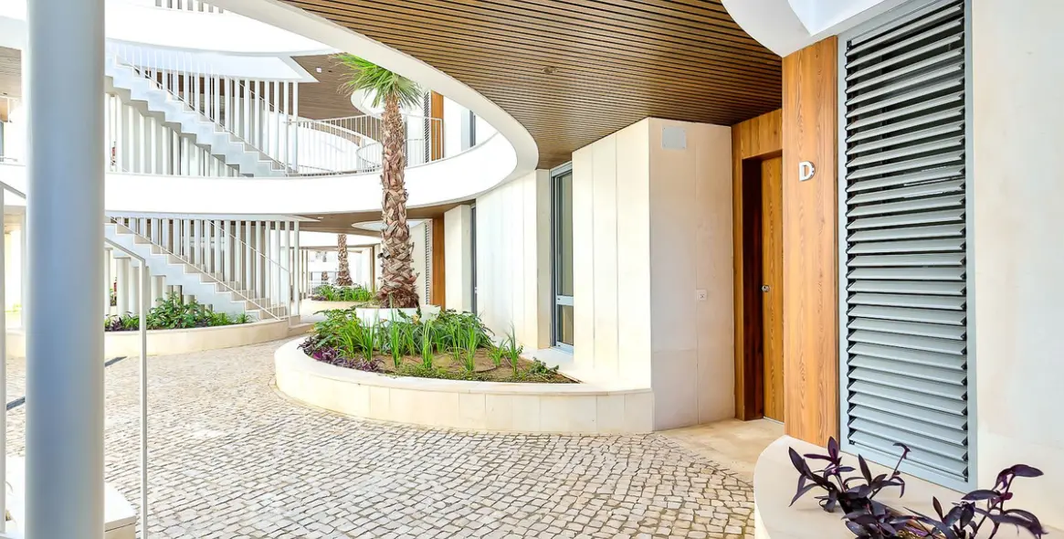 Продажа апартаментов на первом этаже в Elviria 35