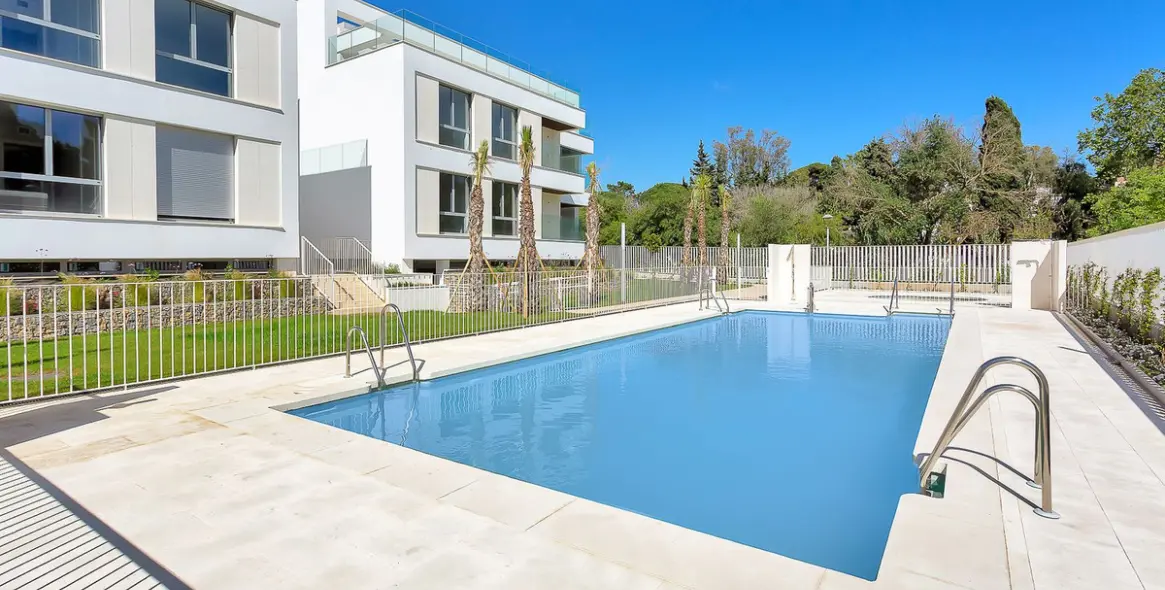 Продажа апартаментов на первом этаже в Elviria 39