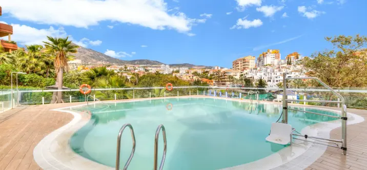 Sale of ground floor apartment in Benalmadena Costa 2