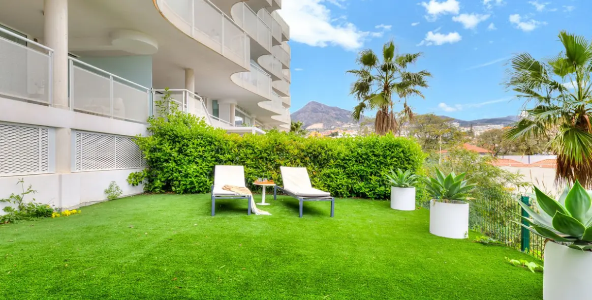 Sale of ground floor apartment in Benalmadena Costa 13