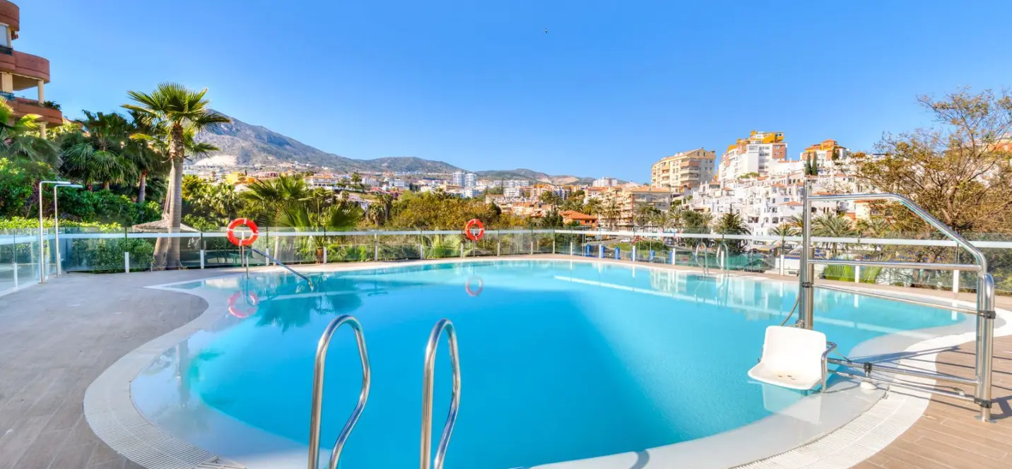 Sale of ground floor apartment in Benalmadena Costa 3