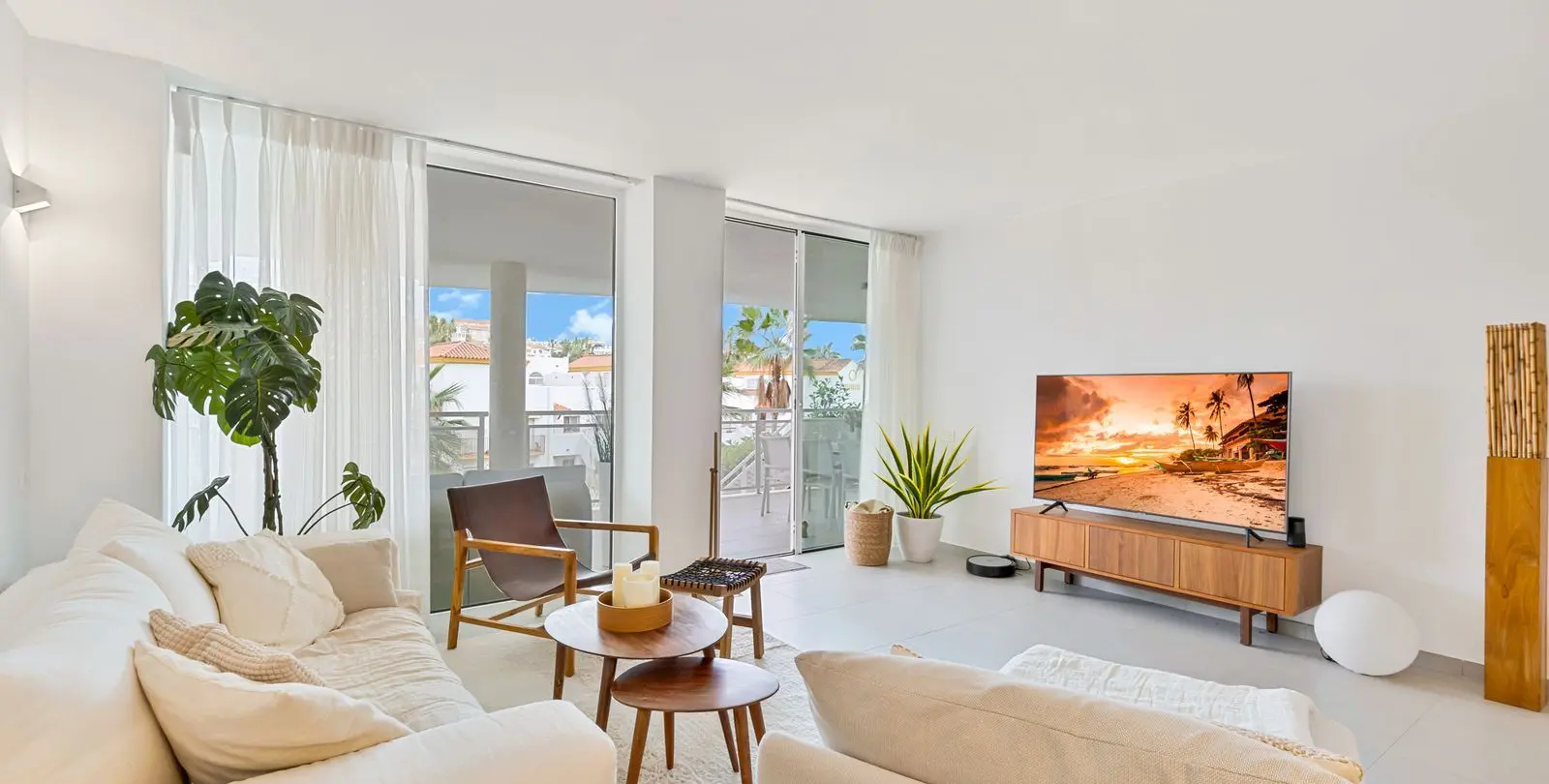 Sale of ground floor apartment in Benalmadena Costa 11