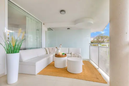 Image 12 thumb