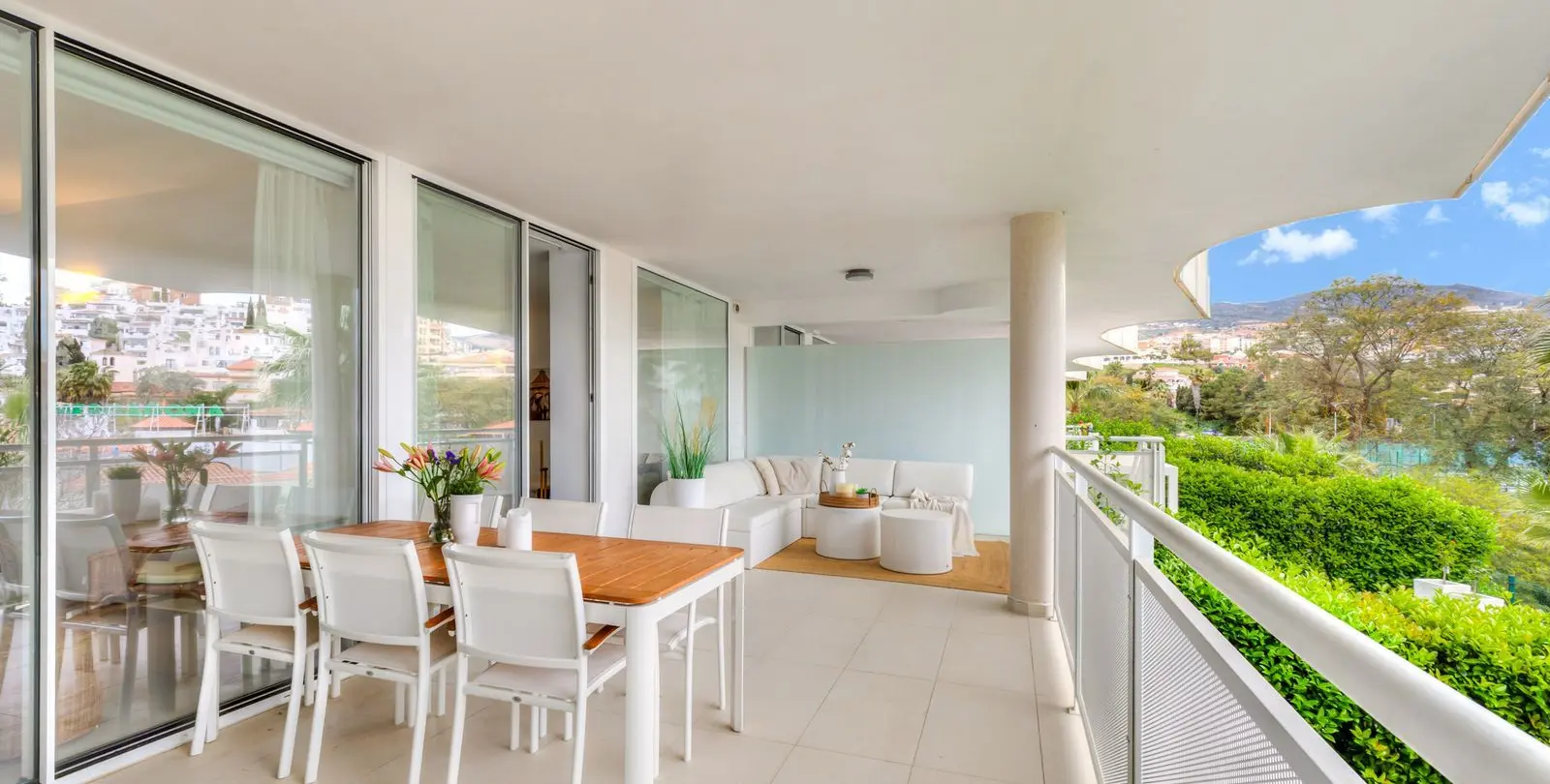Sale of ground floor apartment in Benalmadena Costa 13