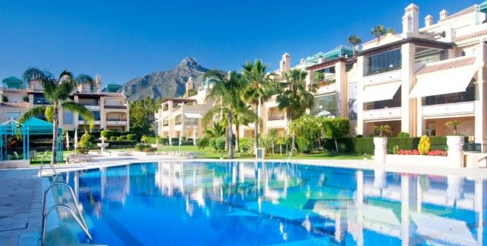 Продажа апартаментов на среднем этаже в Marbella 1