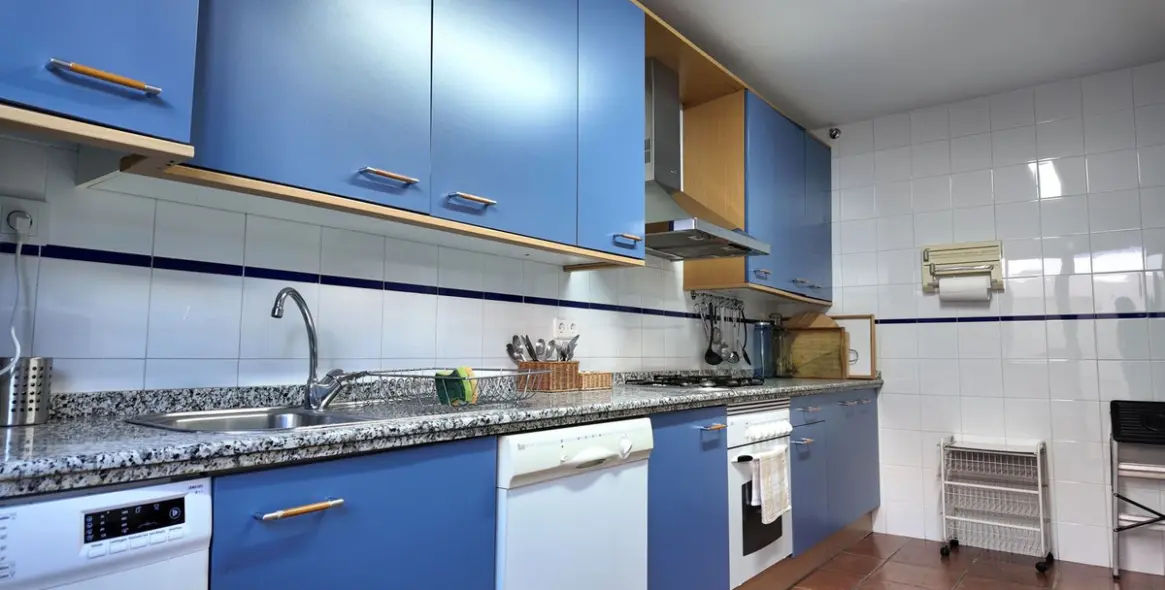 Venta de adosado en San Pedro de Alcántara 8