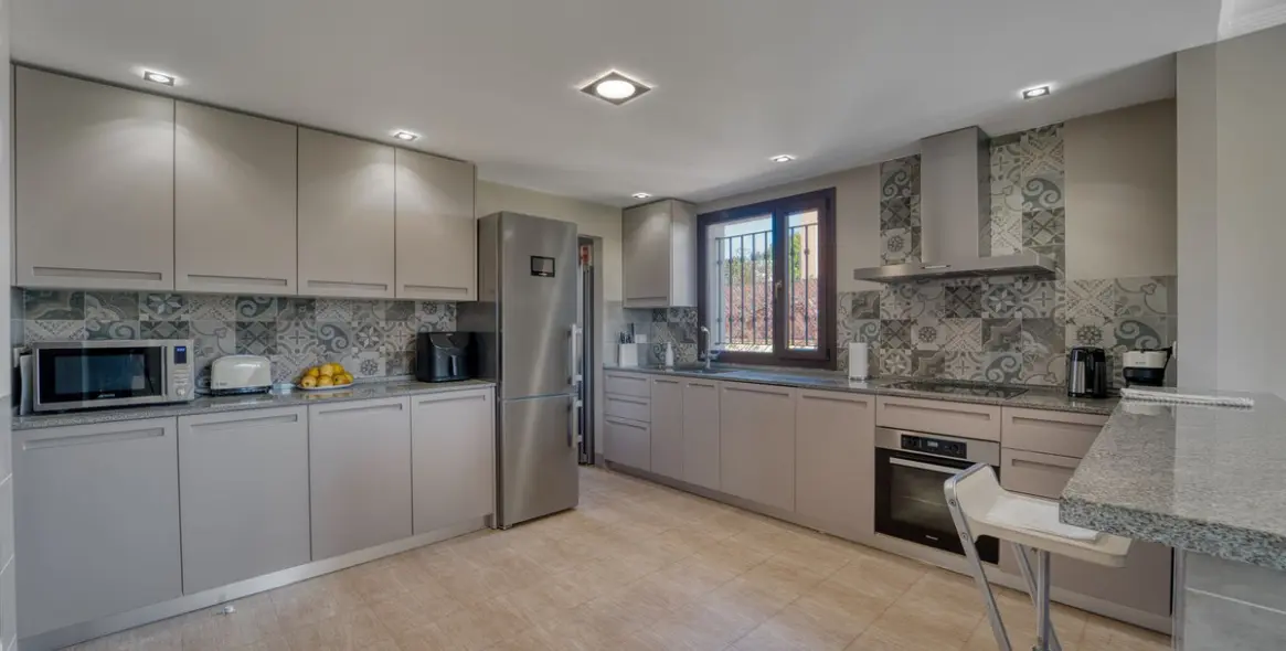 Venta de villa independiente en Guadalmina Alta 4