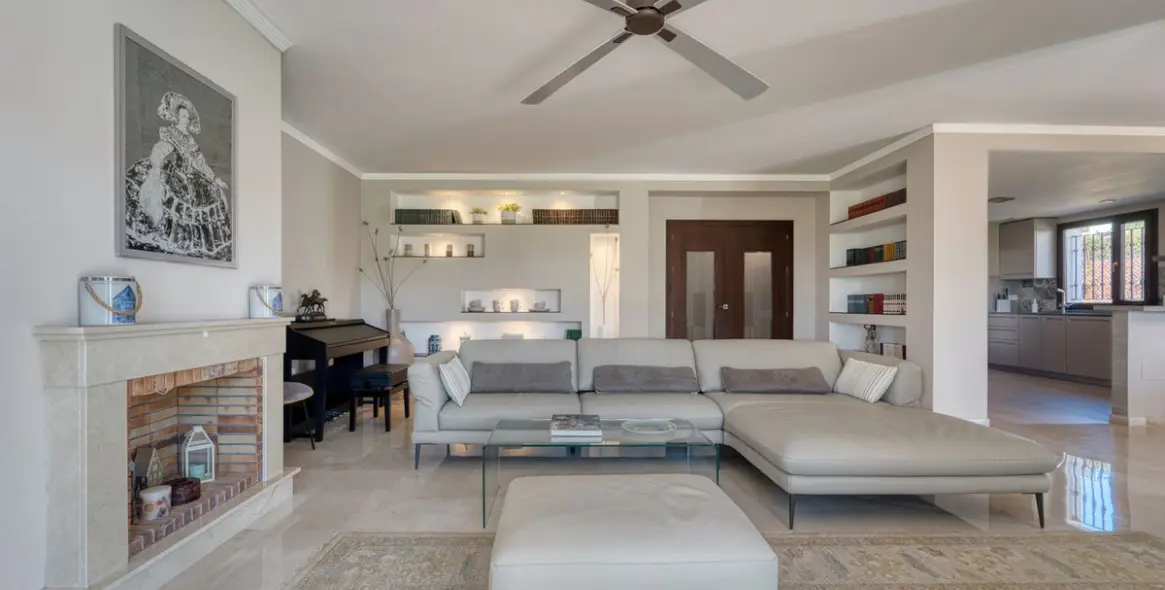 Venta de villa independiente en Guadalmina Alta 9