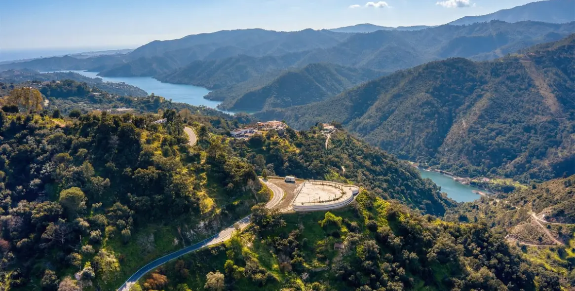 Sale of detached villa in Istán 8