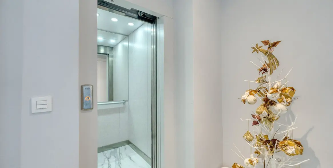 Sale of detached villa in Istán 9