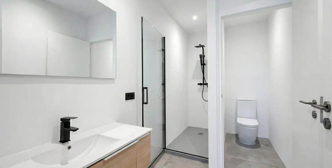 Sale of detached villa in Istán 17