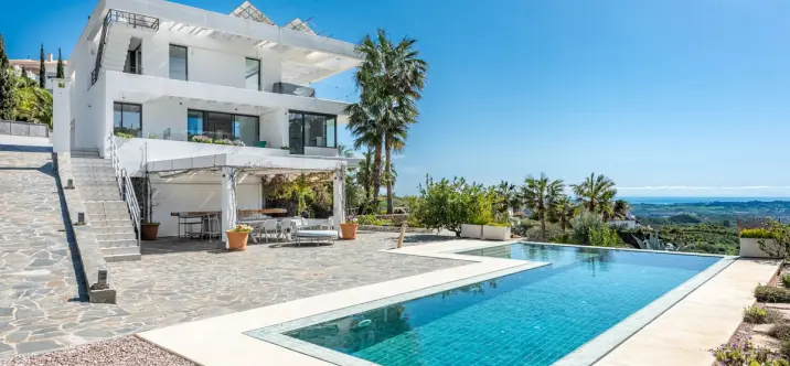 Venta de villa independiente en Mijas 1