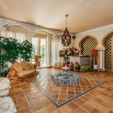 Venta de villa independiente en Cerros del Aguila