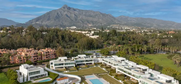 Venta de casa pareada en The Golden Mile 1