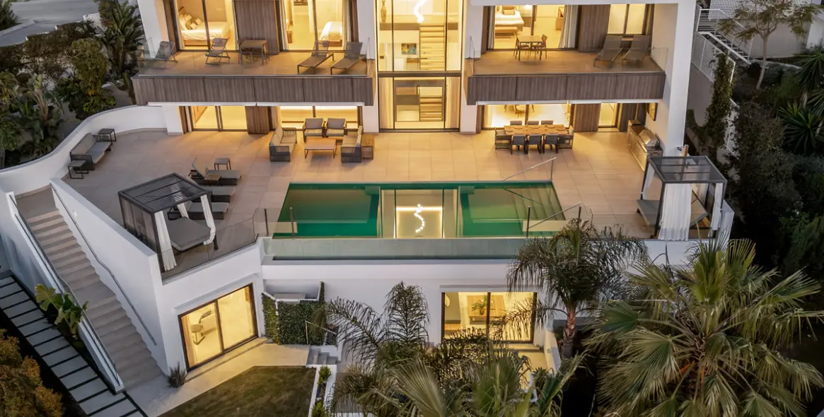 Venta de villa independiente en El Paraiso 1