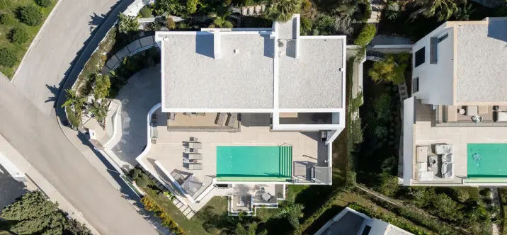 Venta de villa independiente en El Paraiso 2