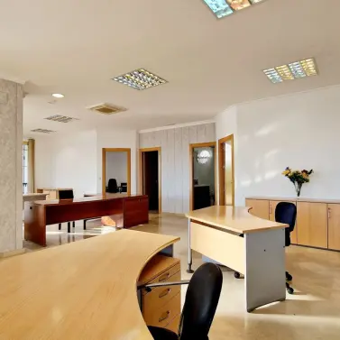 Долгосрочная аренда офиса в Estepona