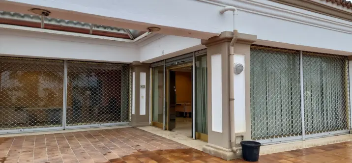 Долгосрочная аренда офиса в Estepona 2