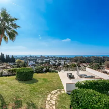 Долгосрочная аренда  отдельно стоящей виллы в Marbella