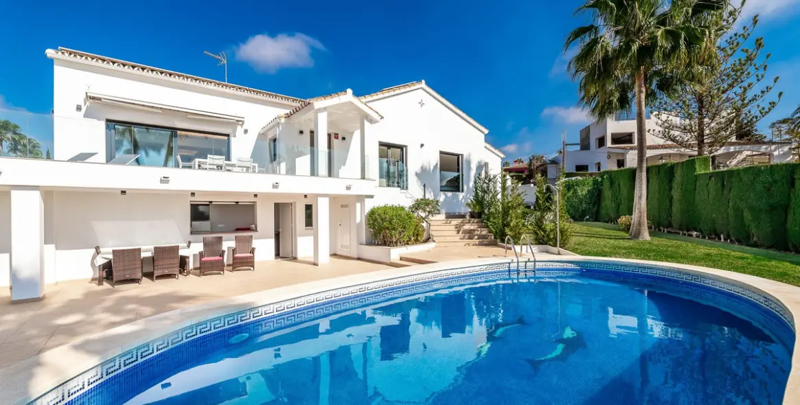 Долгосрочная аренда  отдельно стоящей виллы в Marbella 4