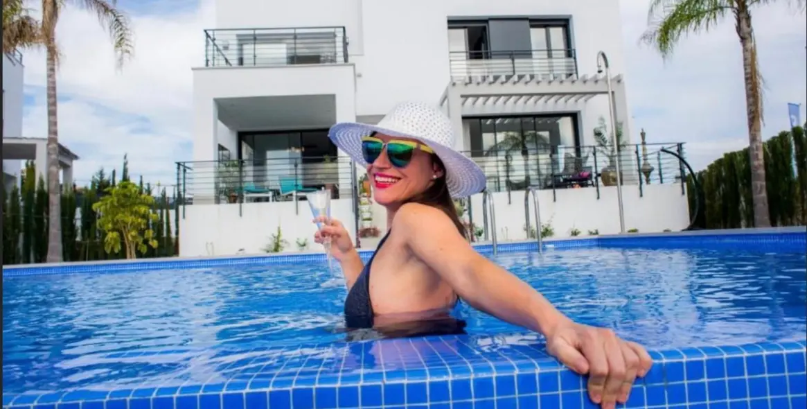 Долгосрочная аренда  отдельно стоящей виллы в Estepona 3