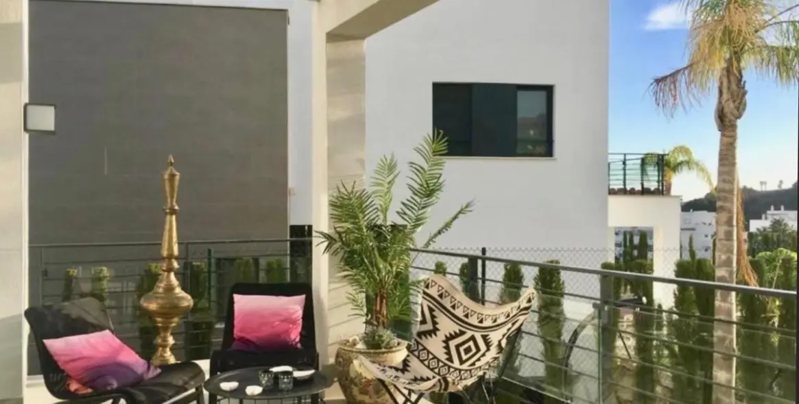 Долгосрочная аренда  отдельно стоящей виллы в Estepona 34