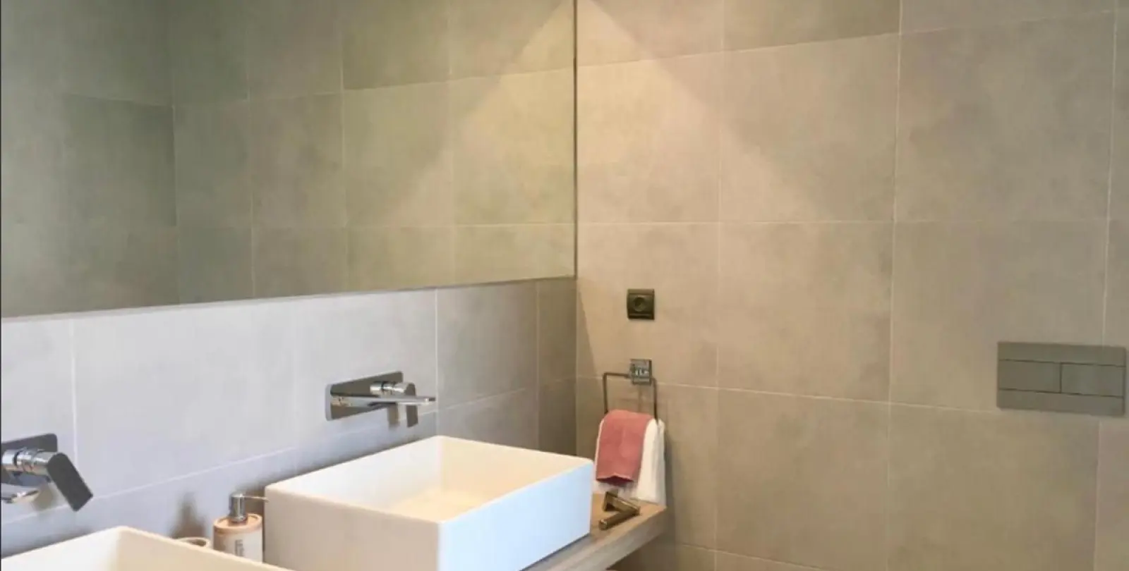 Long-term rent of detached villa in Estepona 19