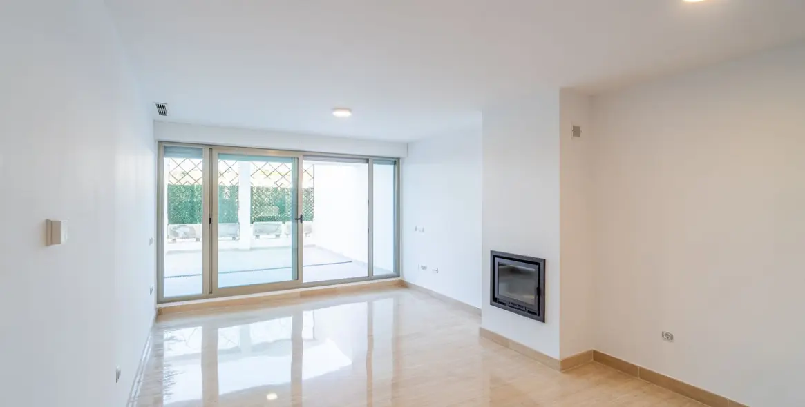 Sale of ground floor apartment in La Cala de Mijas 3