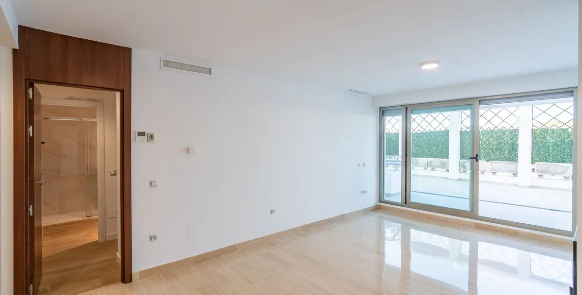 Sale of ground floor apartment in La Cala de Mijas 4