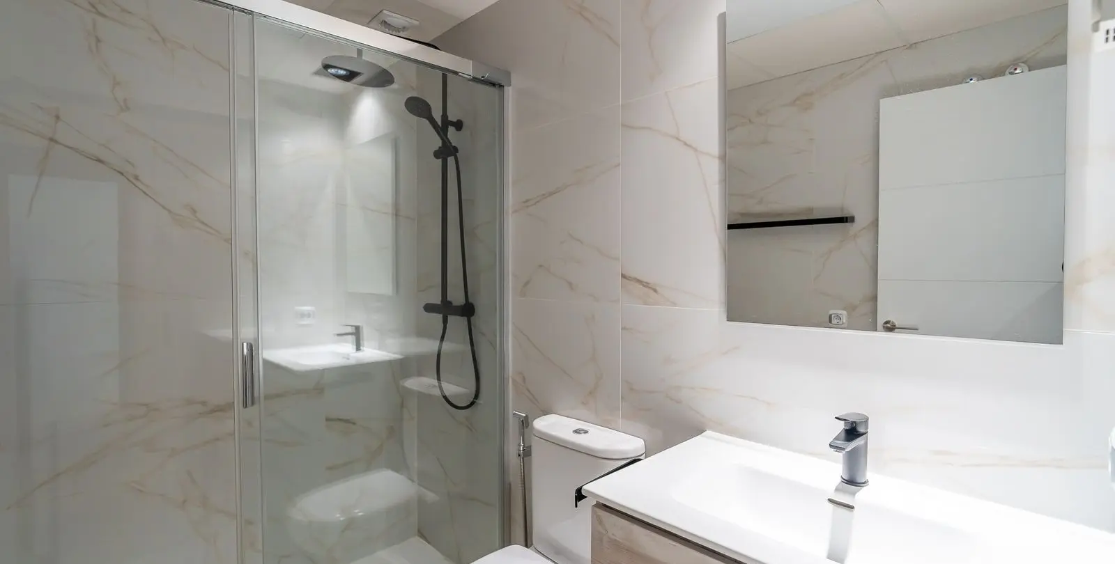 Venta de apartamento en planta baja en La Cala de Mijas 25