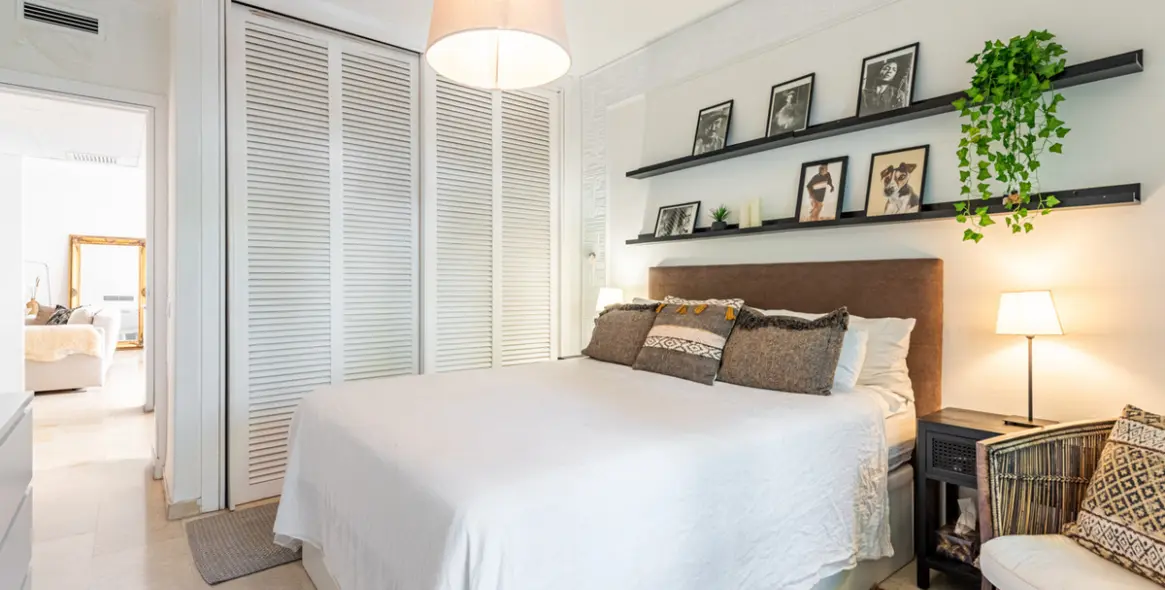 Sale of ground floor apartment in Río Real 17
