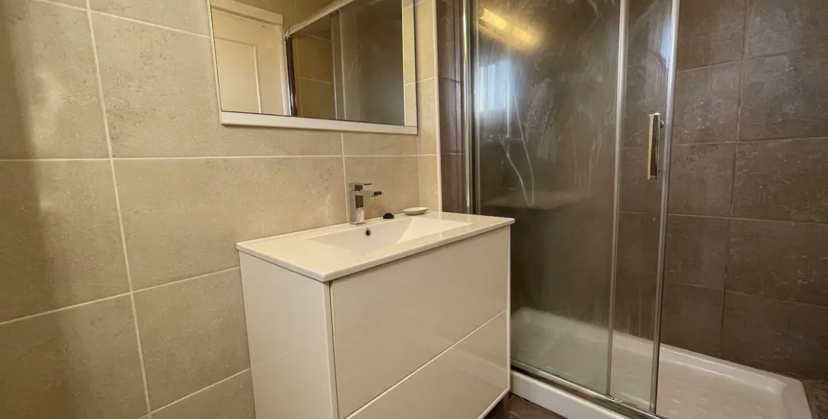 Долгосрочная аренда  отдельно стоящей виллы в Nerja 16