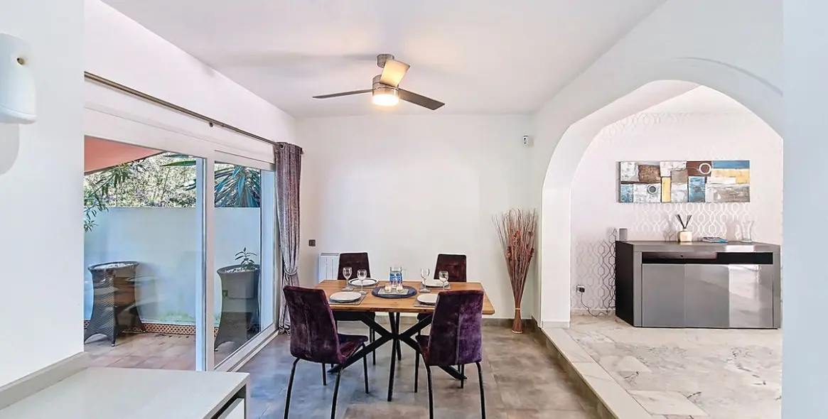 Продажа таунхауса в La Duquesa 28