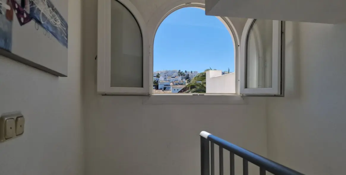 Продажа таунхауса в La Duquesa 35