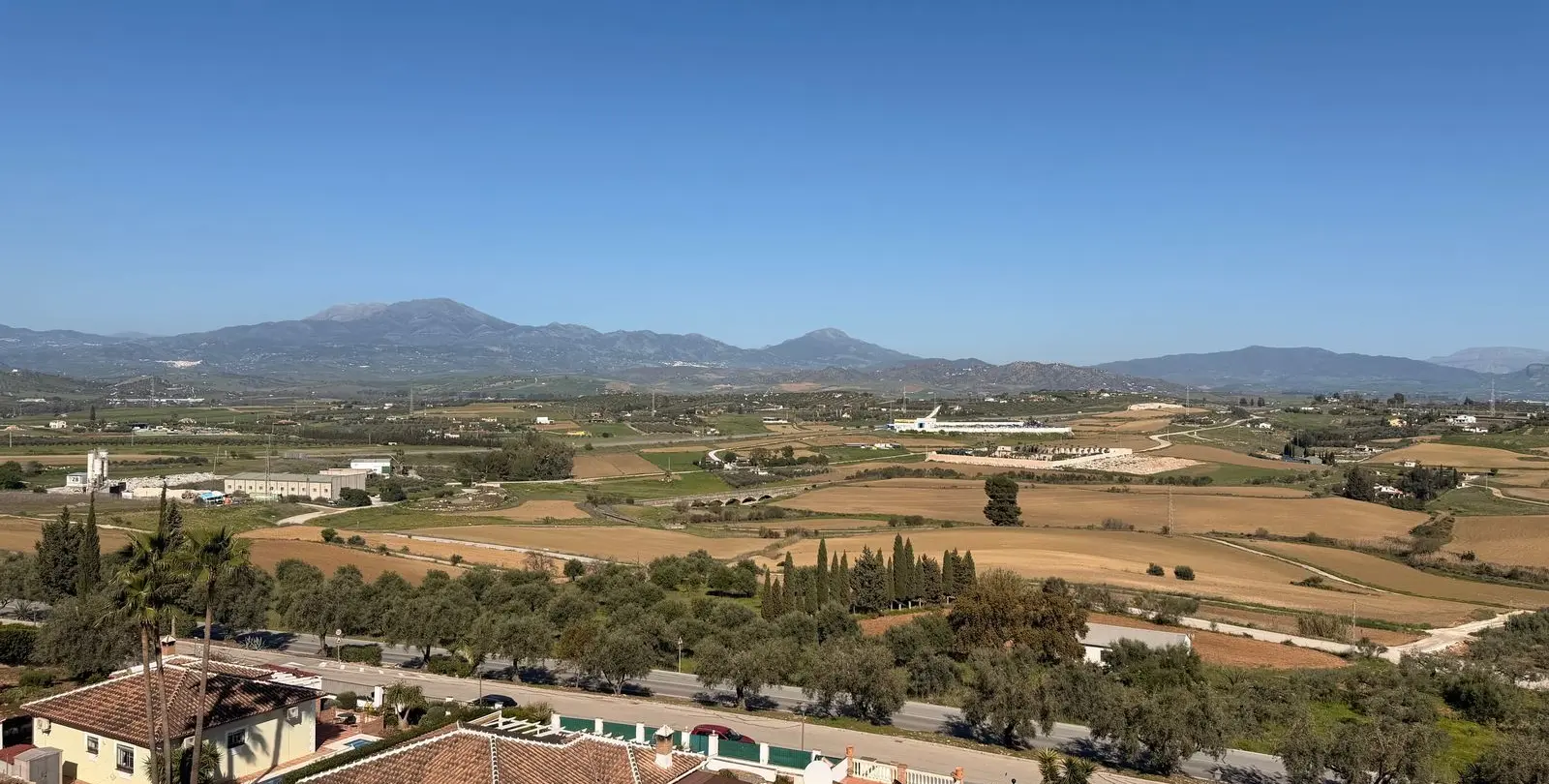 Venta de villa independiente en Coín 5