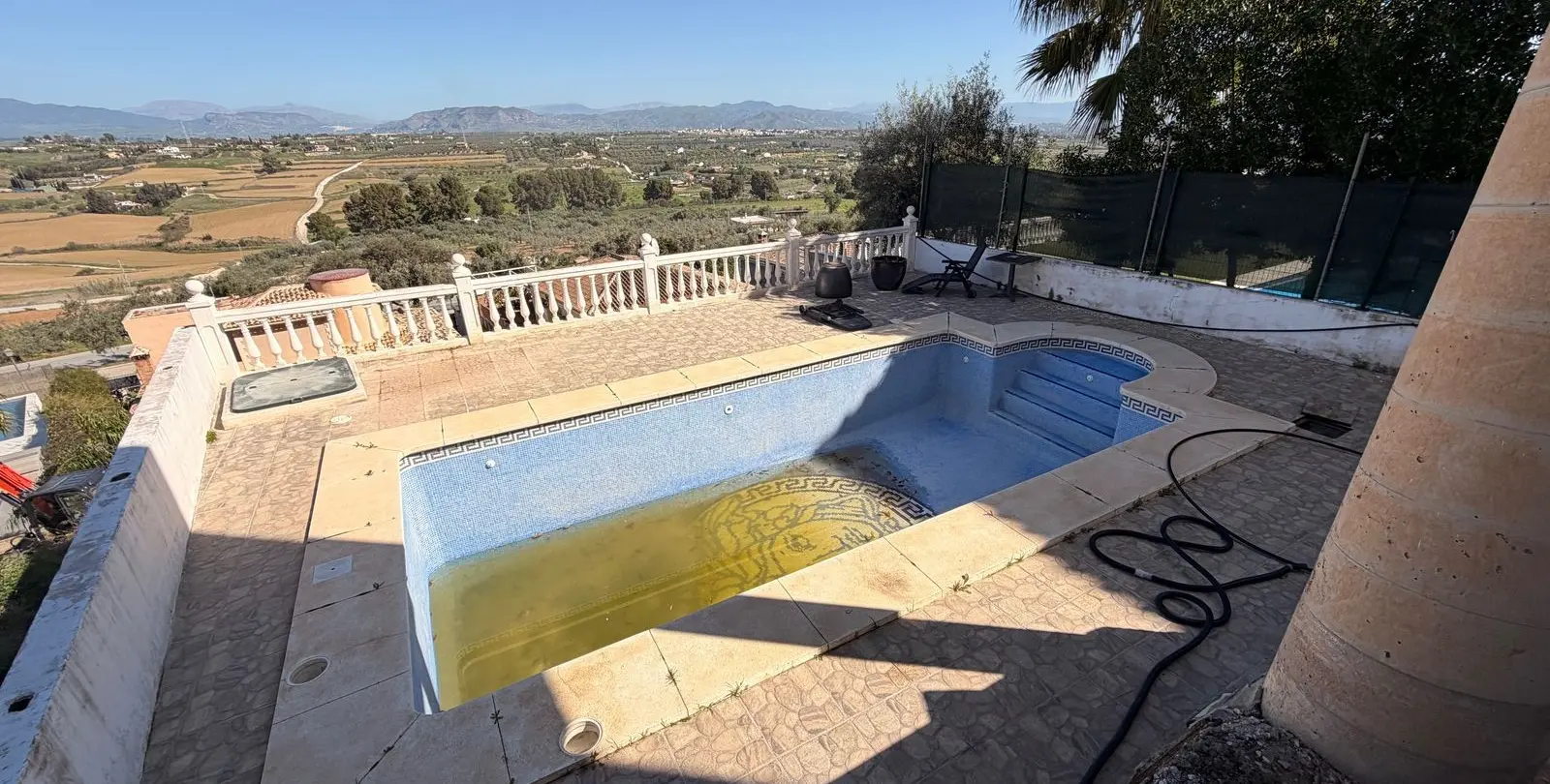 Venta de villa independiente en Coín 36