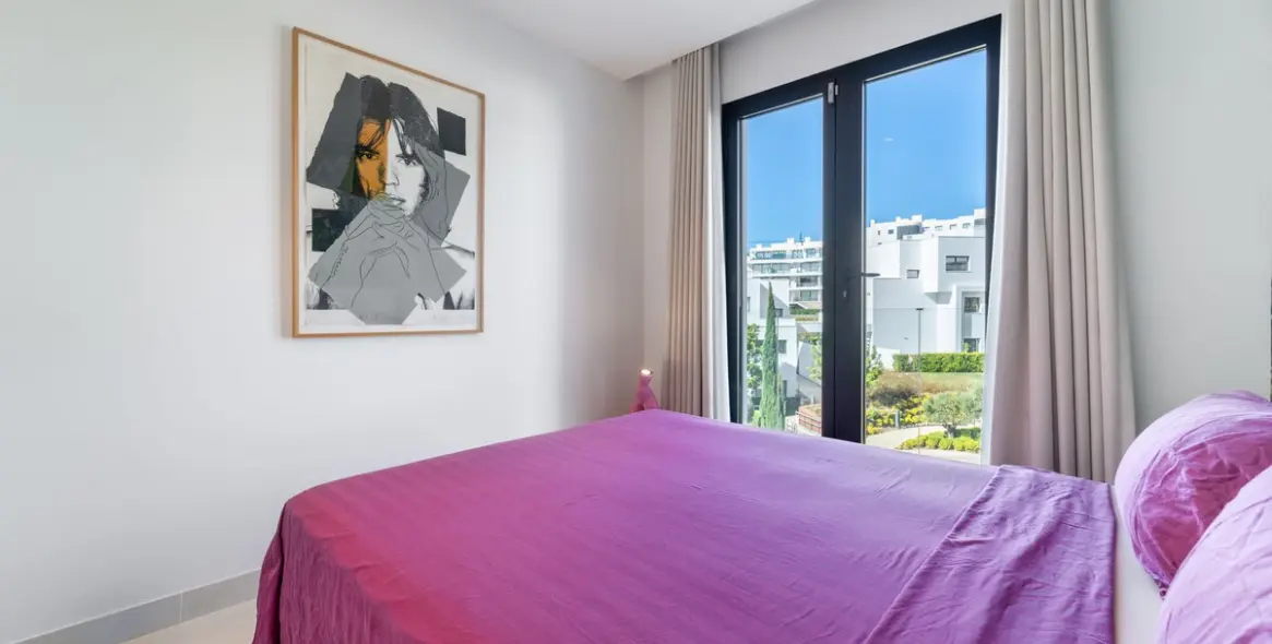 Sale of middle floor apartment in Fuengirola 15