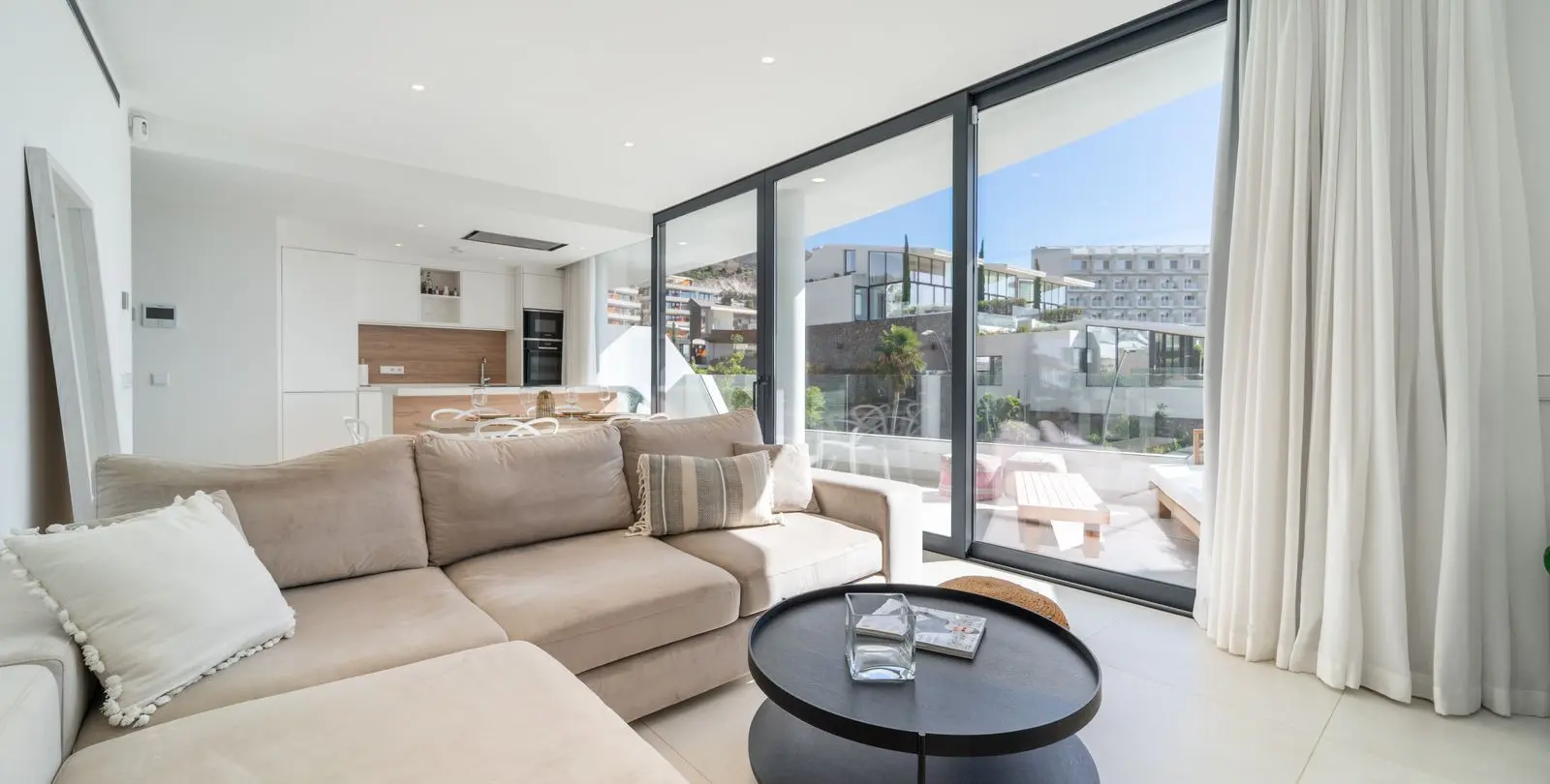 Продажа апартаментов на среднем этаже в Fuengirola 3