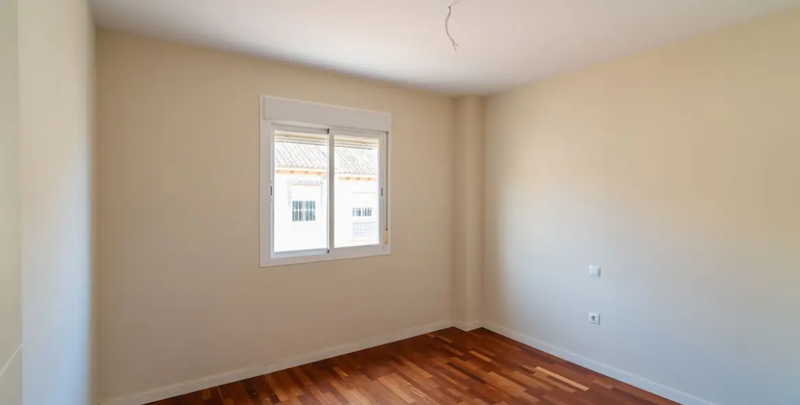 Sale of townhouse in Calahonda 18