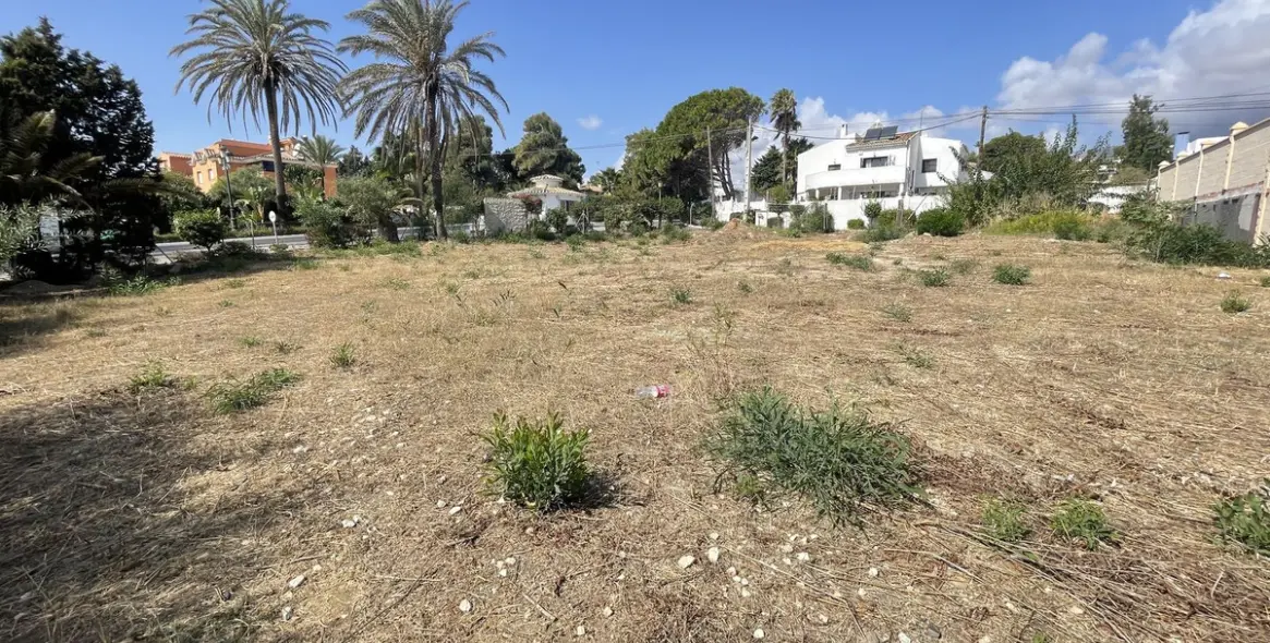 Venta de parcela residencial en Estepona 8