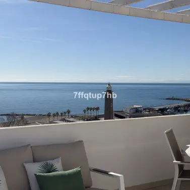 Продажа пентхауса в Estepona
