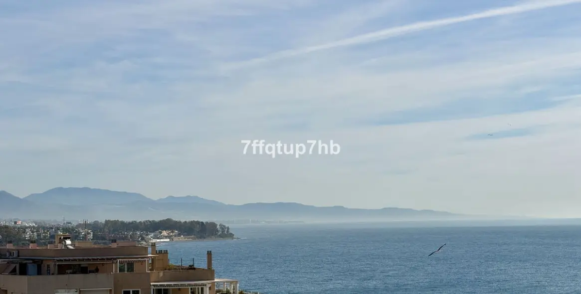 Venta de ático en Estepona 18