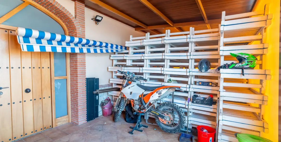 Sale of detached villa in Mijas 37