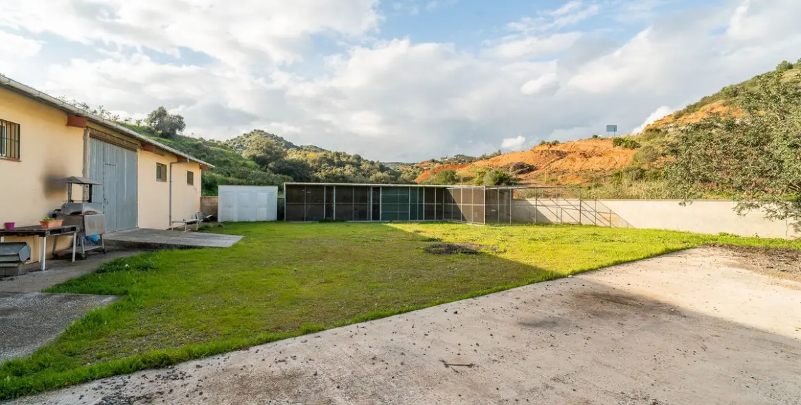 Sale of detached villa in Mijas 50