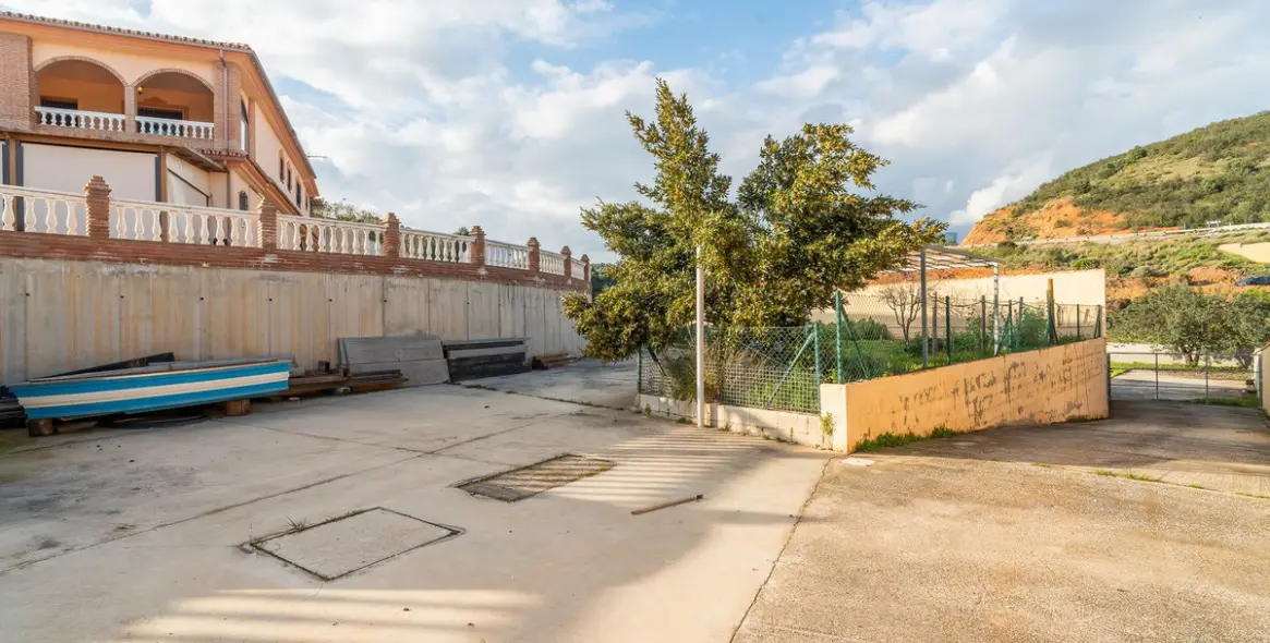 Sale of detached villa in Mijas 53