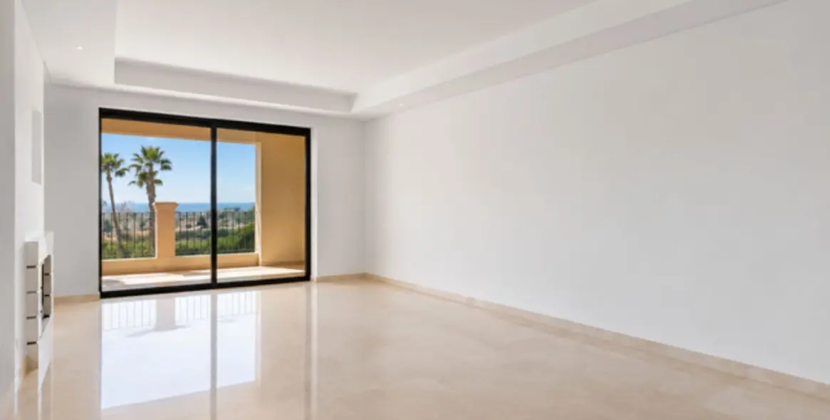 Venta de apartamento en planta baja en La Quinta 8